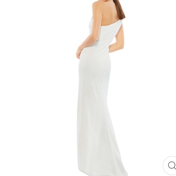 New Mac Duggal BOW ONE SHOULDER EVENING GOWN size 8 - Picture 3 of 9